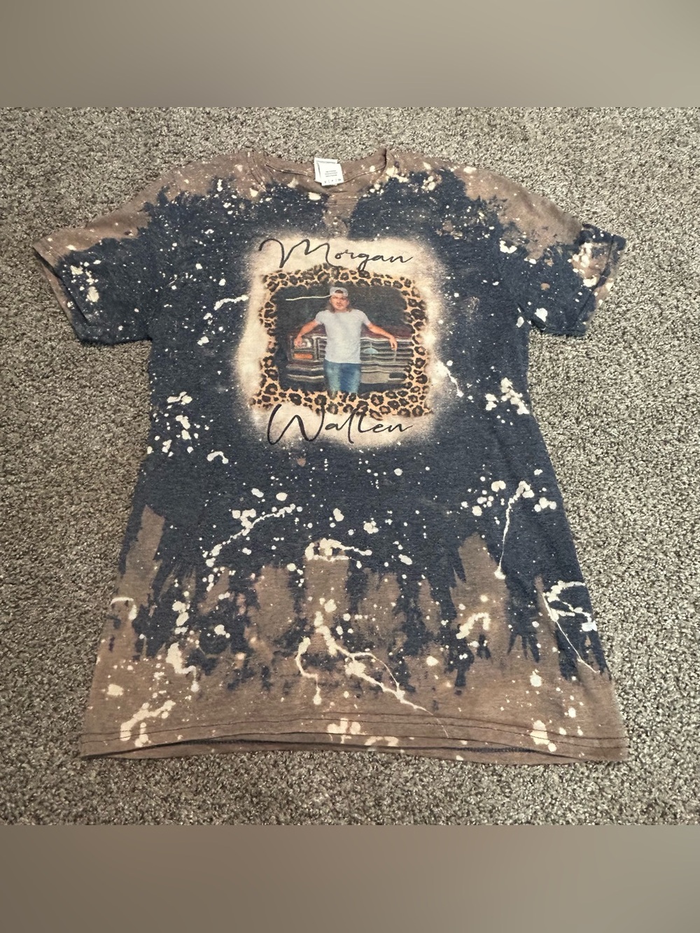 Morgan Wallen Womens Bleached Graphic Tee - Black & Brown Size Small